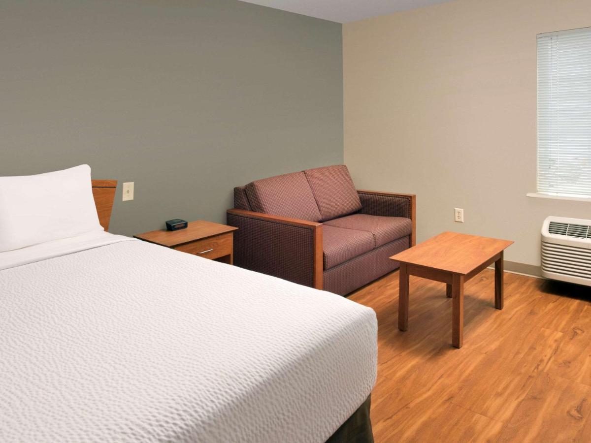 Woodspring Suites Louisville Clarksville Exterior foto