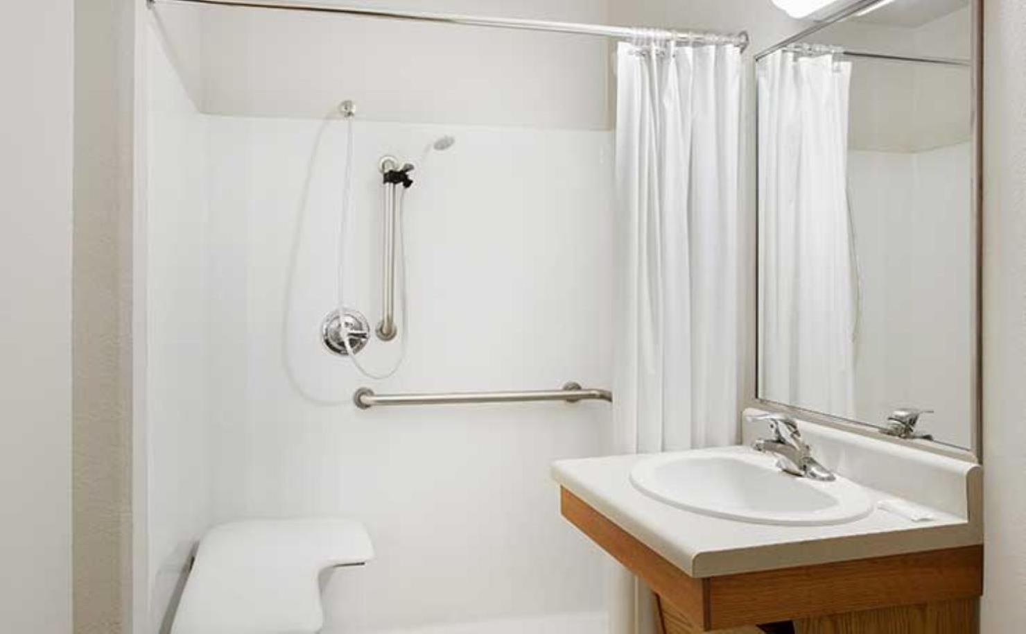 Woodspring Suites Louisville Clarksville Exterior foto