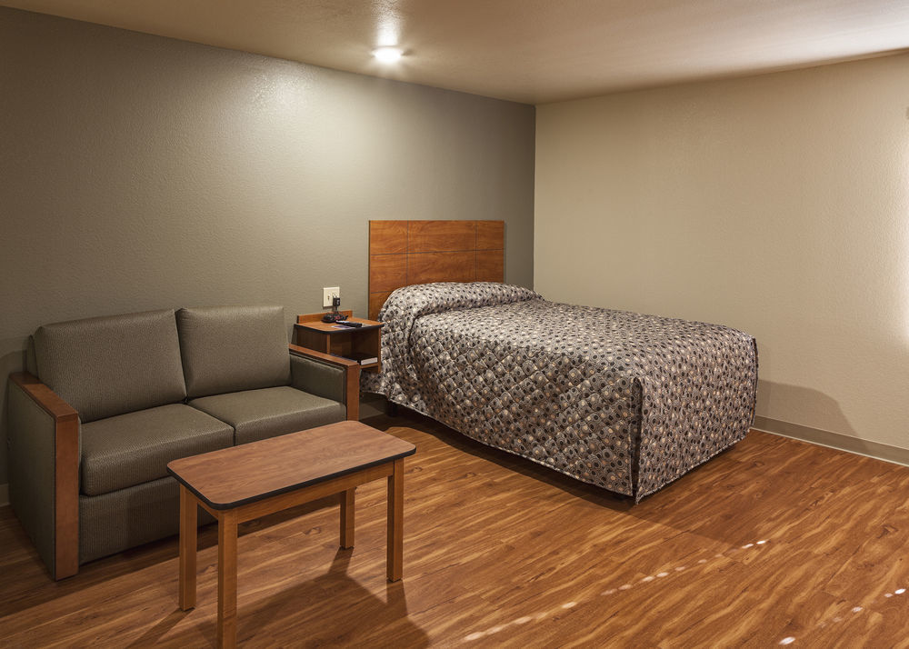 Woodspring Suites Louisville Clarksville Exterior foto
