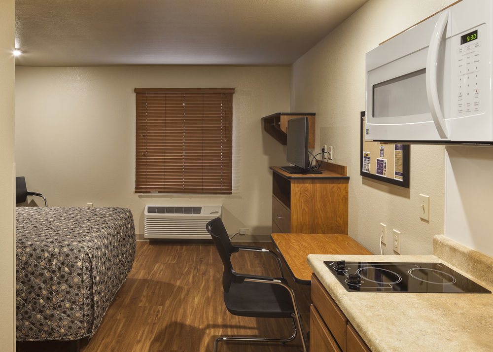 Woodspring Suites Louisville Clarksville Exterior foto